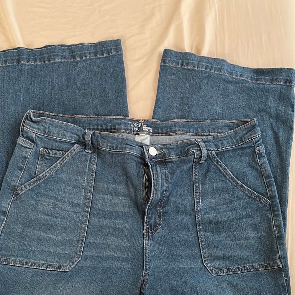 EUC size 20 Time and Tru jeans